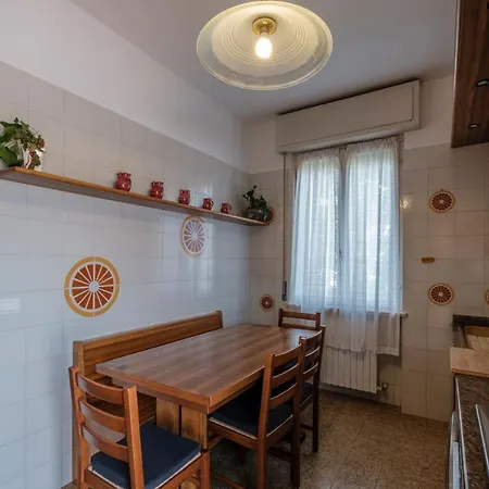 Casa Rosy - Con Terrazza A 2 Passi Dal Lago Appartamento Sirmione