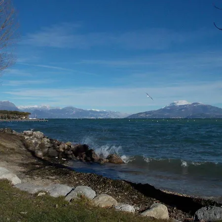 Casa Rosy - Con Terrazza A 2 Passi Dal Lago * Sirmione